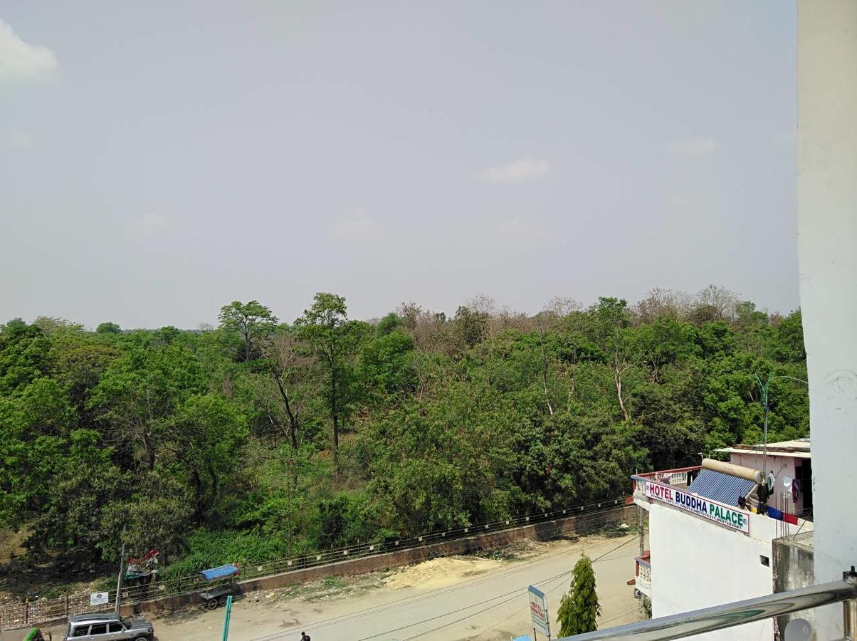 Hotel Suramma Rummindei Ngoại thất bức ảnh